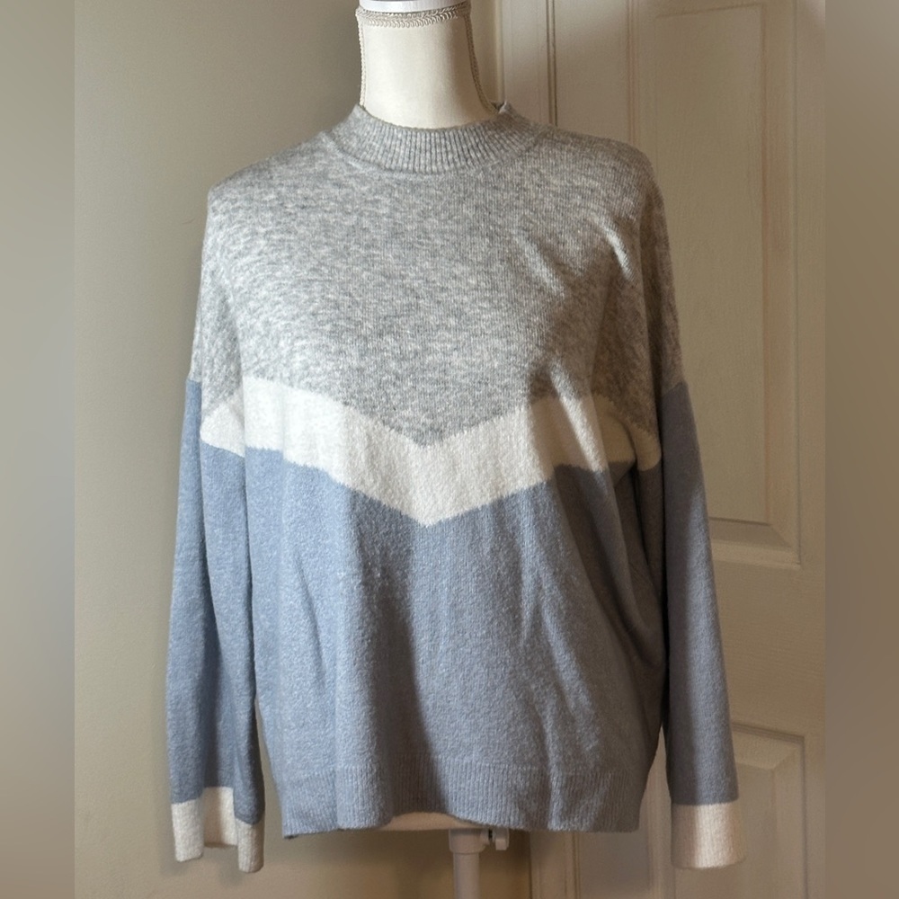 Sweater by Andrée.